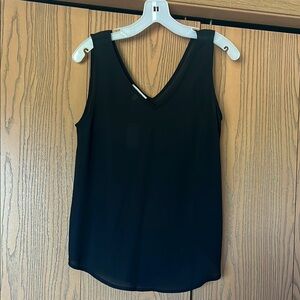 Black V-Neck Sleeveless Top